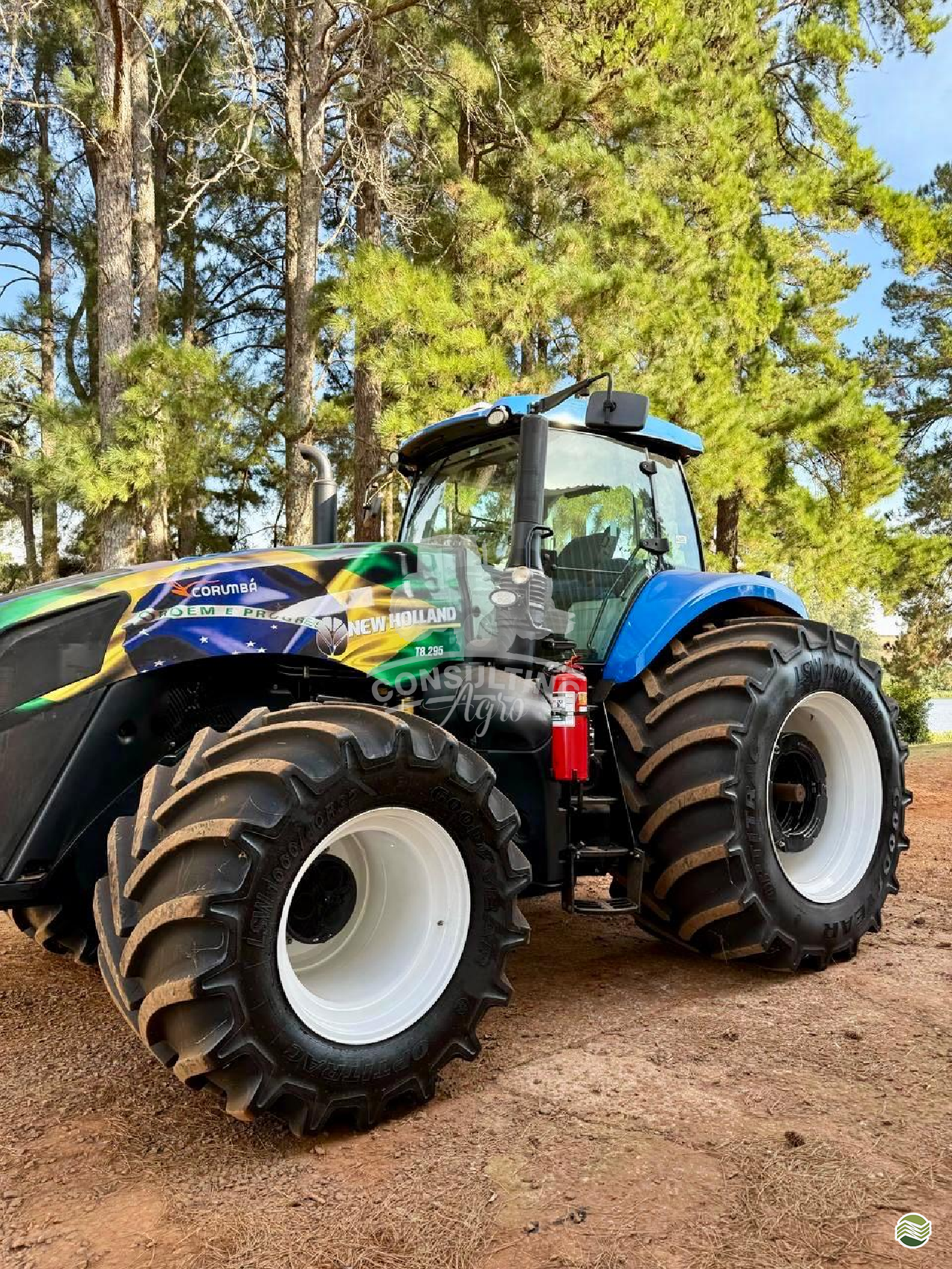 TRATOR NEW HOLLAND NEW T8 295 Tração 4x4 Consulting Agro ITUVERAVA SÃO PAULO SP